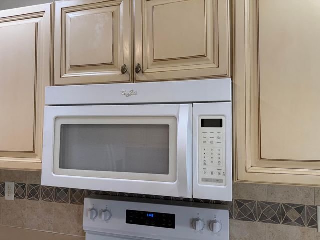 3472 Commodore Court, West Palm Beach, FL 33411