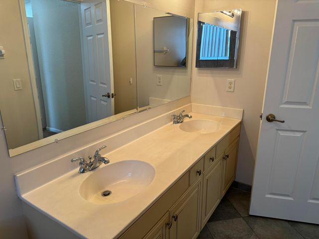 3472 Commodore Court, West Palm Beach, FL 33411