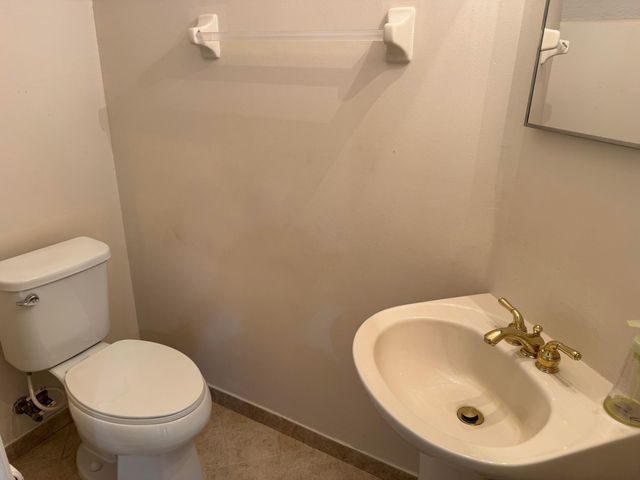 3472 Commodore Court, West Palm Beach, FL 33411