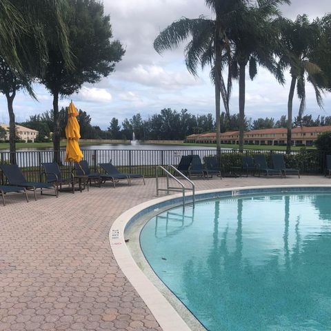 3472 Commodore Court, West Palm Beach, FL 33411