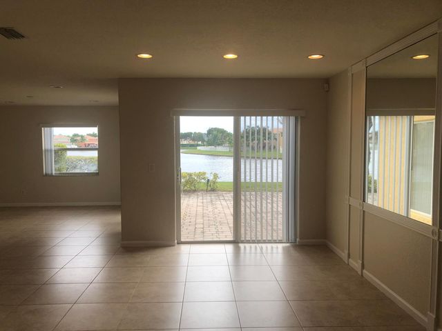 3472 Commodore Court, West Palm Beach, FL 33411