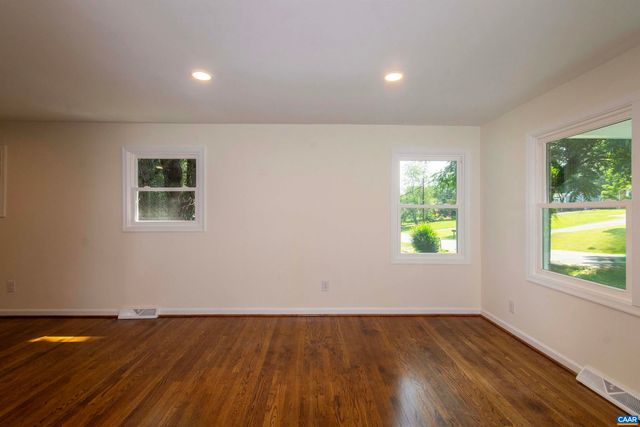 395 BERRY ST, Orange, VA 22960
