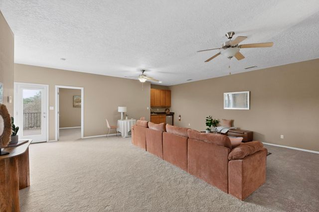 2801 Cipres Lane SE, Rio Rancho, NM 87124