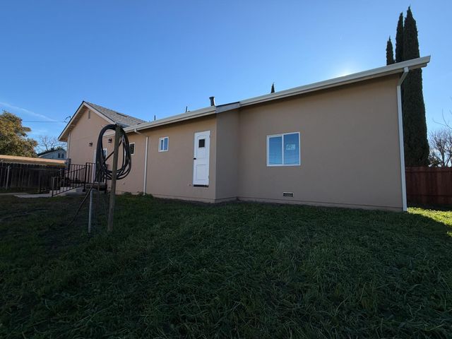 130 Fremont St, Colusa, CA 95932
