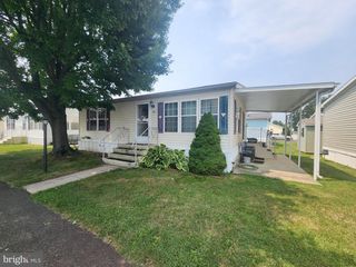 2304 BROWNSVILLE RD #B4, Feasterville Trevose, PA 19053