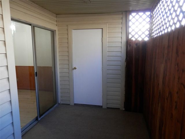 7600 Emmett F Lowry Expressway 605, Texas City, TX 77591