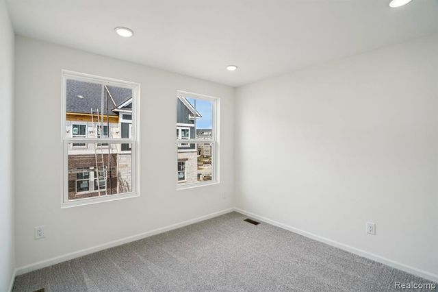 42827 Atwood Avenue, Novi, MI 48375