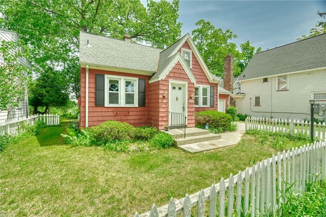 166 Pleasant Avenue, Irondequoit, NY 14622