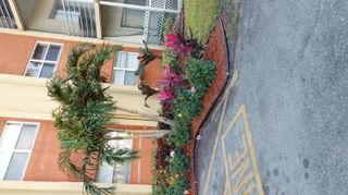 3700 NW 21st Street 305, Lauderdale Lakes, FL 33311