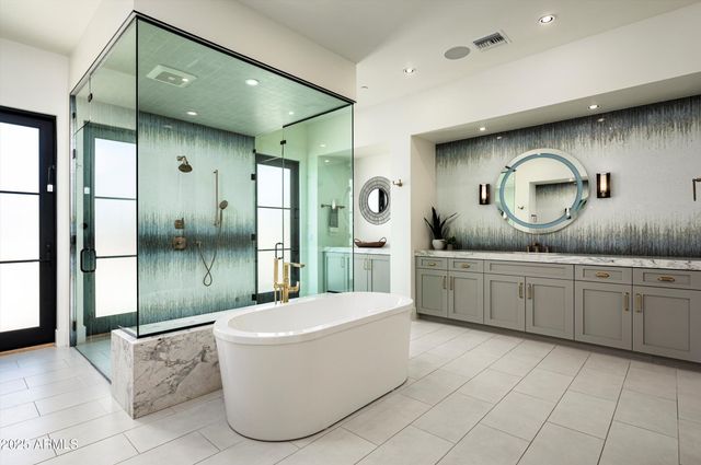 8900 E SANDS Drive, Scottsdale, AZ 85255