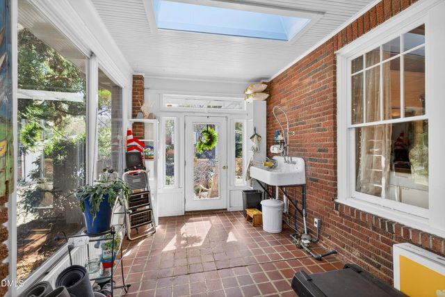 521 S Main Street, Wake Forest, NC 27587