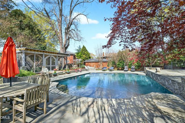 521 S Main Street, Wake Forest, NC 27587