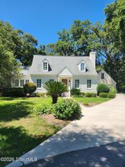 110 Jacobs Road, St. Simons Island, GA 31522