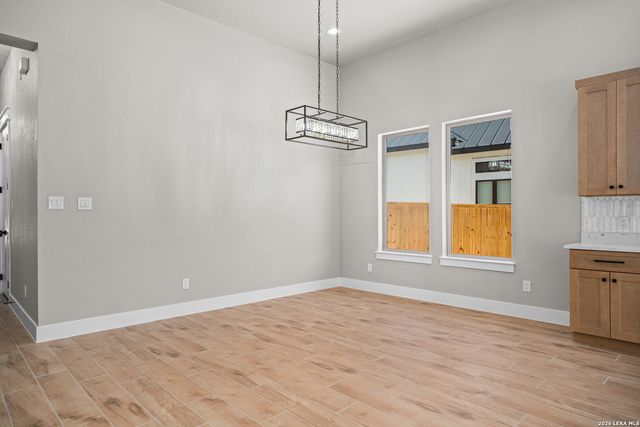 1164 Winding Creek Trl, Spring Branch, TX 78070