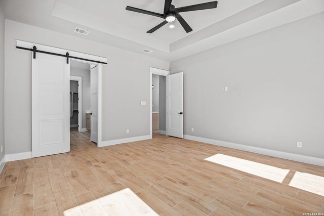 1164 Winding Creek Trl, Spring Branch, TX 78070