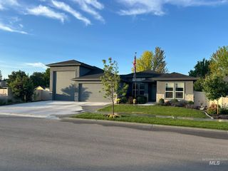 1127 E Territory St., Meridian, ID 83646