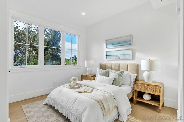 1056 Isabella Avenue, Coronado, CA 92118