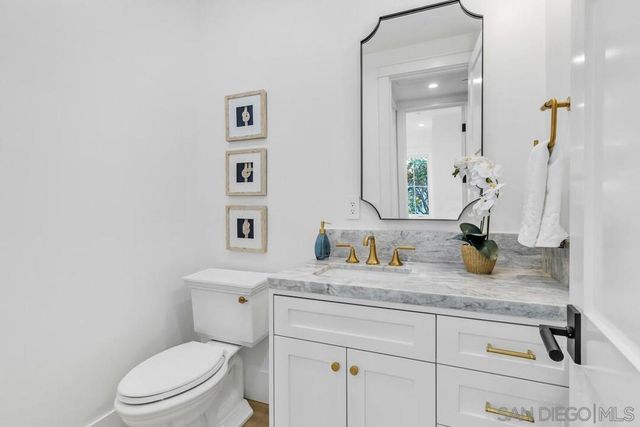 1056 Isabella Avenue, Coronado, CA 92118