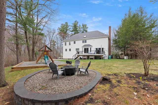 26 Greenfield Drive, Plaistow, NH 03865