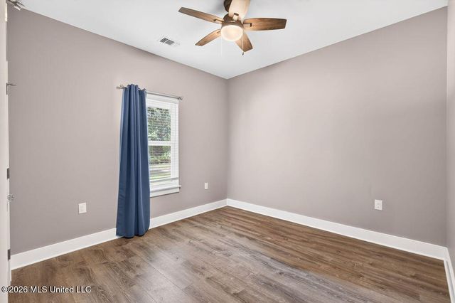 5075 D W North Road, Kiln, MS 39556