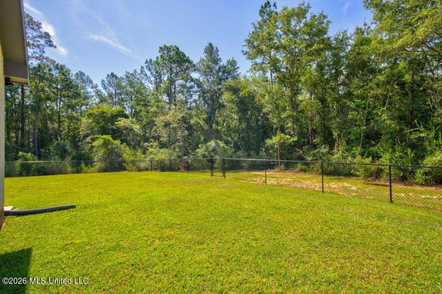 5075 D W North Road, Kiln, MS 39556