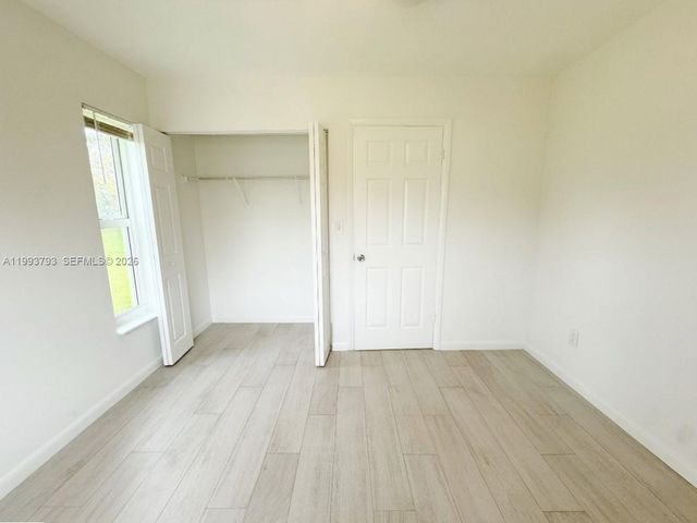 10359 SW 209th Ln, Cutler Bay, FL 33189