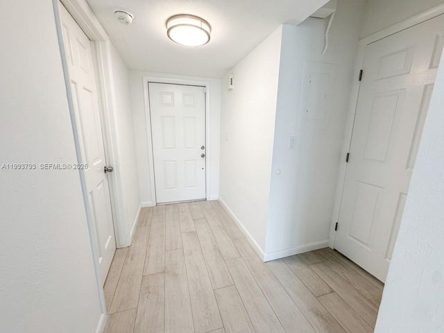 10359 SW 209th Ln, Cutler Bay, FL 33189