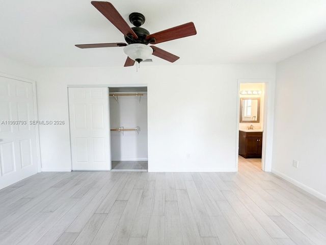 10359 SW 209th Ln, Cutler Bay, FL 33189