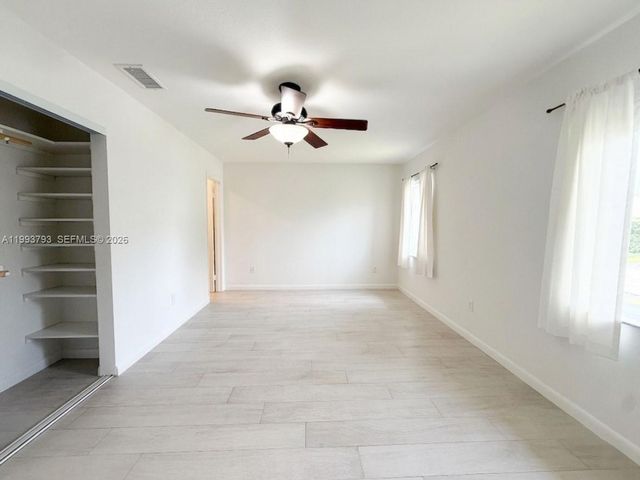 10359 SW 209th Ln, Cutler Bay, FL 33189