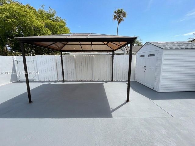 10359 SW 209th Ln, Cutler Bay, FL 33189