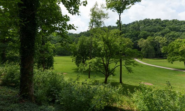 7606 Buffalo Rd, Nashville, TN 37221