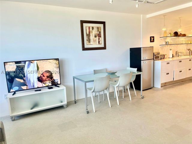 100 Lincoln Rd 1546, Miami Beach, FL 33139