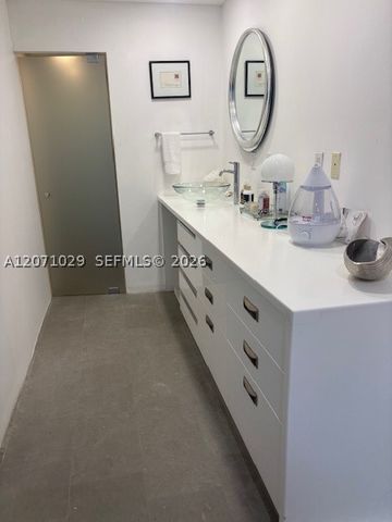100 Lincoln Rd 1546, Miami Beach, FL 33139