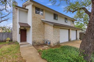 105 Norwood DR A/B, Georgetown, TX 78628
