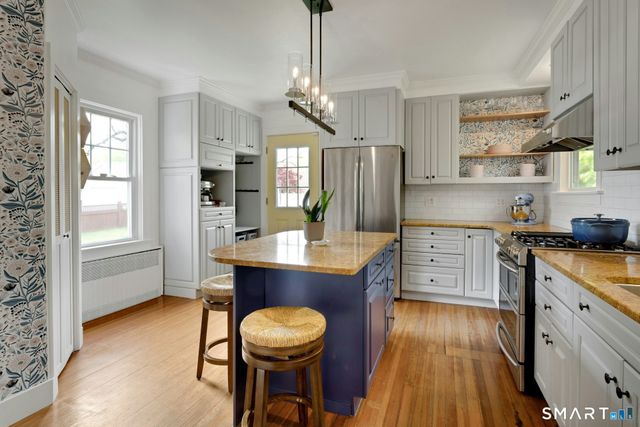 56 Hubbard Avenue, Stamford, CT 06905