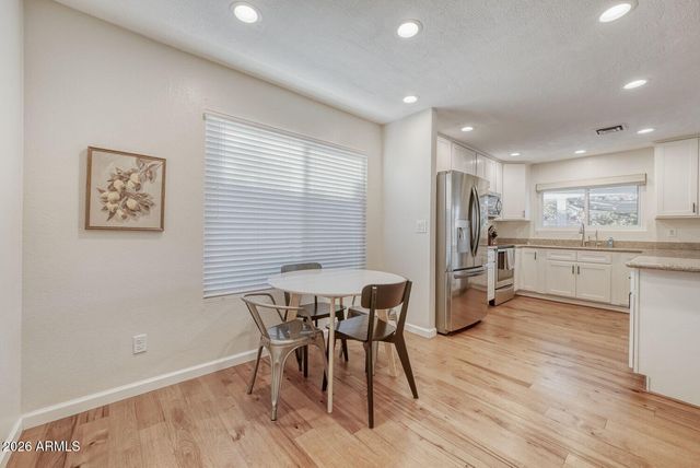 2130 W ERIE Street, Chandler, AZ 85224