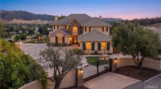 30425 La Presa Loop, Temecula, CA 92592
