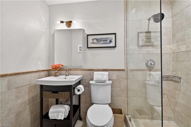 421 Goodspeed RD, Virginia Beach, VA 23451