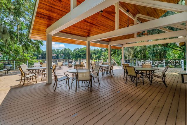 8 Brassie Ct, Hilton Head Island, SC 29928