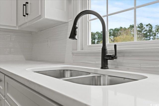 156 Luther Rogers Rd., Marion, SC 29571