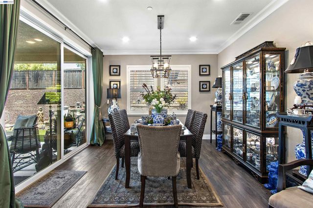 1311 Amalfi Ct, San Ramon, CA 94583