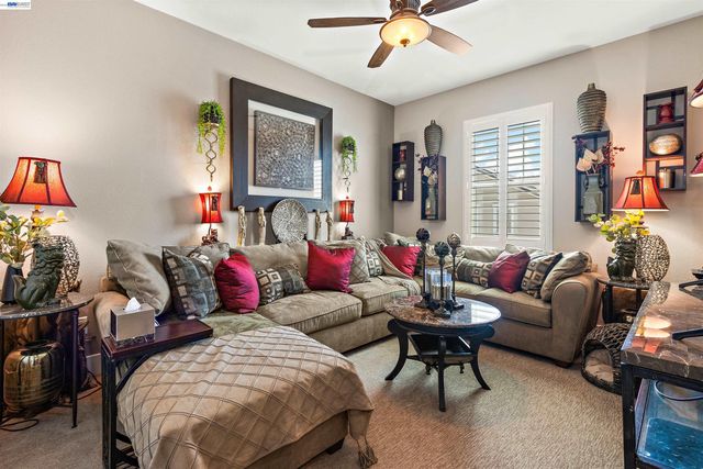 1311 Amalfi Ct, San Ramon, CA 94583