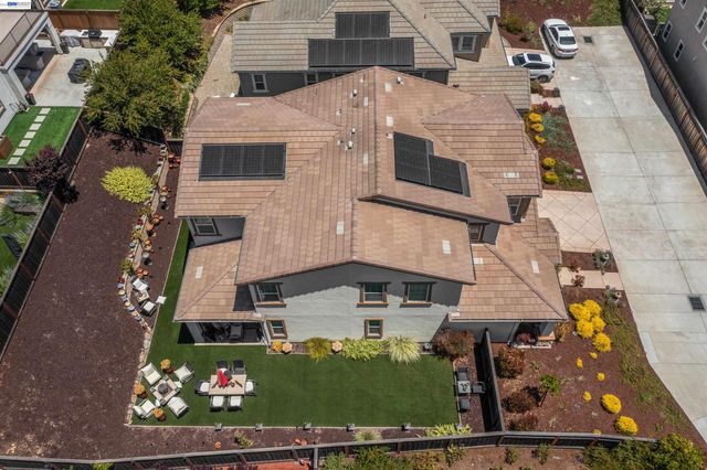 1311 Amalfi Ct, San Ramon, CA 94583