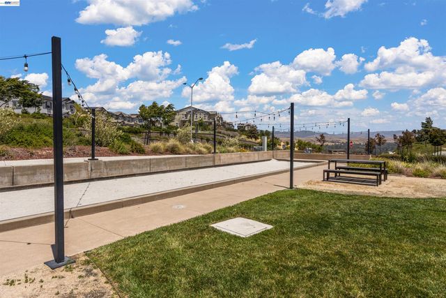 1311 Amalfi Ct, San Ramon, CA 94583