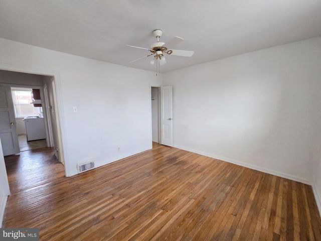 5832 AKRON ST, Philadelphia, PA 19149