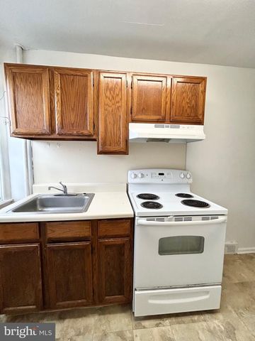 5832 AKRON ST, Philadelphia, PA 19149
