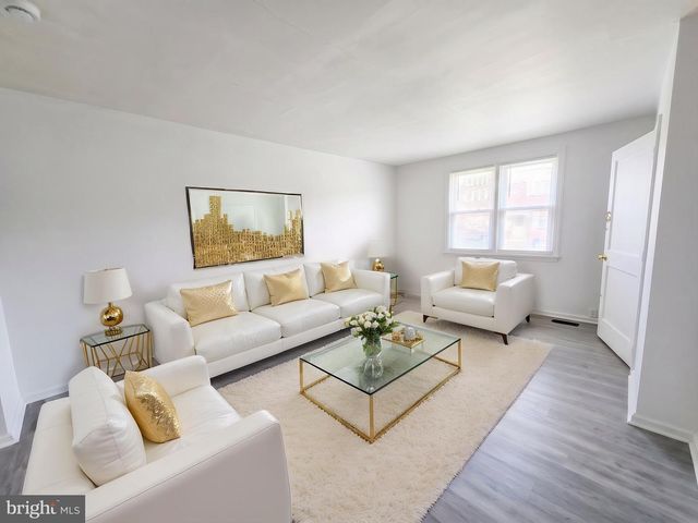 5832 AKRON ST, Philadelphia, PA 19149