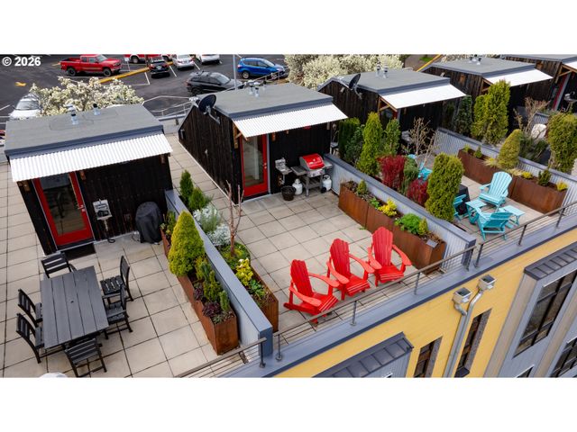 306 COLUMBIA St, Hood River, OR 97031