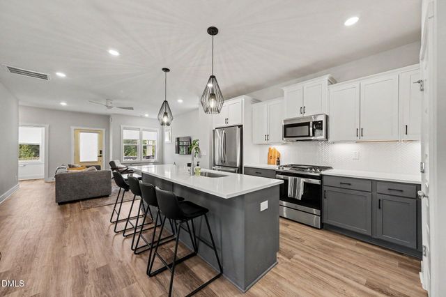 138 Weavers Grove Drive, Chapel Hill, NC 27514