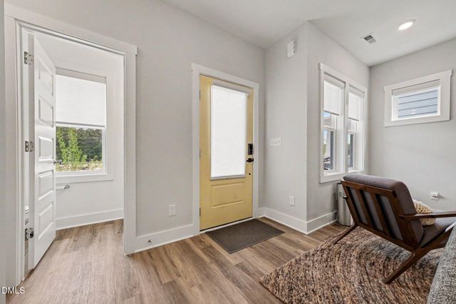 138 Weavers Grove Drive, Chapel Hill, NC 27514